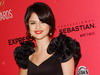 Selena Gomez se lanseaza in moda cu colectia "Dream Out Loud"!