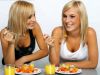 Oamenii care tin dieta mediteraneana sunt mai veseli!