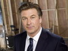 Alec Baldwin viseaza sa se insoare cu o femeie bogata, care sa-l tina acasa!