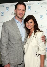 Tiffani Thiessen e insarcinata pentru prima data, la 35 de ani!