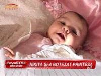 Fetita Nikitei a fost acoperita cu bani de nasul Bercea Mondialu! VIDEO!
