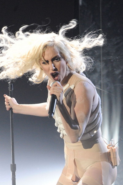 Lady GaGa incepe sa semene cu Marilyn Manson!!! GALERIE FOTO!