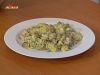 Salata calda de cartofi