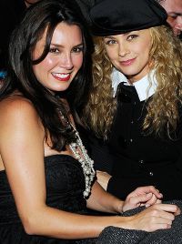 Elizabeth Gutierrez si Aracely Arambula au privit impreuna cum se saruta William Levy cu Alicia Machado
