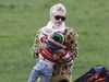 Gwen Stefani, la plimbare cu Kingston si Zuma FOTO!