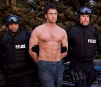 Gerard Butler este MOTIVAT SA UCIDA si sa-si produca propriul film! GALERIE FOTO!