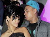 Rihanna vrea sa vorbeasca din nou cu Chris Brown, convinsa ca acesta se va schimba!