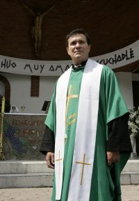 Arturo Peniche si copiii lui, in noua versiune a telenovelei „Strengarita”