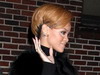 Ghici ale cui sunt picioarele din imagine? UPDATE! N-ati ghicit: era vorba despre Rihanna!
