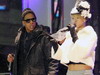 Rihanna si Jaz-Z au concertat pe ninsoare! GALERIE FOTO&VIDEO!