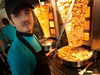 Mihai Petre “a gatit” o zi intreaga shaorme delicioase FOTO!