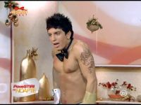 Dudu Steel si-a scos suvitele la licitatie si sustine ca Adrian Pescariu i-a facut avansuri! VIDEO!