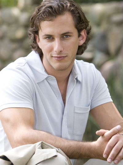 Sebastian Zurita debuteaza ca producator