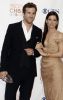Sandra Bullock si Ryan Reynolds 