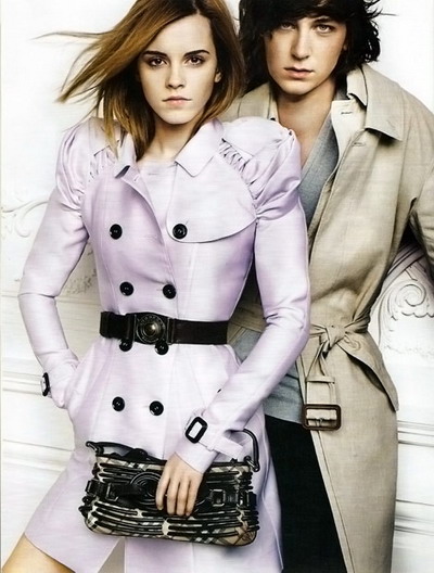 Emma Watson este imaginea noii colectii Burberry FOTO!