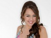 Miley Cyrus adora show-urile de karaoke!