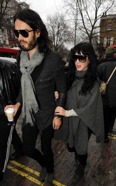 Katy Perry a fost ceruta de nevasta intr-un cort indian! FOTO&VIDEO!
