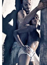 Eva Mendes si Jamie Dornan, prea sexy in noua campanie Calvin Klein Jeans? FOTO