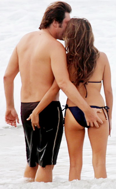 Penelope Cruz si Javier Bardem, lipsiti de inhibitii pe o plaja din Brazilia! GALERIE FOTO!