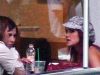 barfind cu prietenele intr-o cafenea din Mexico City