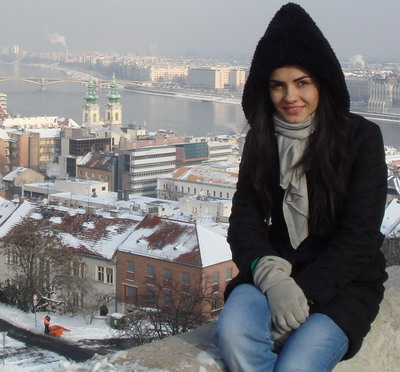 Adriela Morar a fost in vacanta de iarna prin Ungaria, Austria, Germania si Italia! GALERIE FOTO
