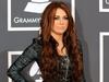 Miley Cyrus scoate la licitatie rochia imbracata la Premiile Grammy! FOTO!
