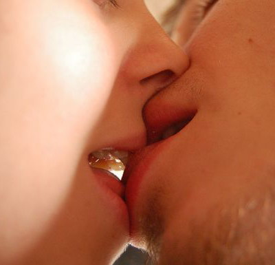 Amour, cel mai romantic cuvant din lume! Te iubesc in japoneza - watakushi-wa anata-wo ai shimasu, cel mai putin romantic!