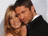 Jennifer Aniston: “Sexul cu Butler este incredibil”! FOTO!