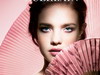 Natalia Vodianova iti propune un machiaj de primavara in tonuri proaspete de roz si violet de la Guerlain! FOTO!