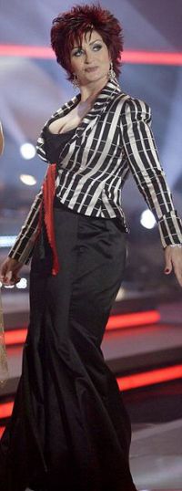 Sharon Osbourne: Silicoanele mele sunt ca niste saltele cu apa!
