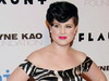 Kelly Osbourne: "De cand am slabit pot sa-mi cumpar pantaloni care nu stau pe mine de parca as avea un penis"!