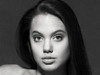 Uite cum arata Angelina Jolie la 15 ani! GALERIE FOTO