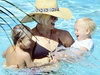 Cine nu si-ar dori o mama ca Gwen Stefani? FOTO!