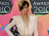 Ce zici de look-ul Rihannei de la Kid’s Choice Awards? FOTO!