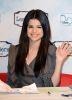 Selena Gomez la Paris
