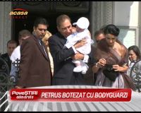 Atmosfera hollywoodiana la botezul lui Petrus Roman! VIDEO