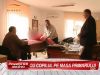 Un barbat din Letca si-a carat in brate fiica bolnava pana in biroul primarului, ca sa-i ceara socoteala pentru banii pe care nu i-a primit pentru ingrijirea ei! VIDEO