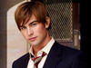 Norul de cenusa vulcanica aduce si beneficii! Chace Crawford a ramas blocat in Londra si acolo... si-a gasit o noua iubita!