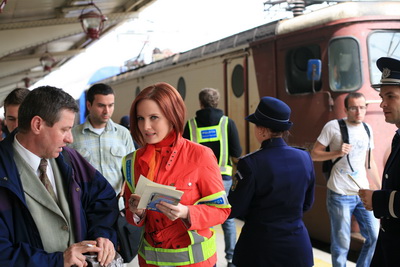 Ioana Maria Moldovan si Mircea Solcanu au imbracat uniforma de politist FOTO!