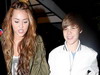 Miley Cyrus si Justin Bieber ies la cina ca amici