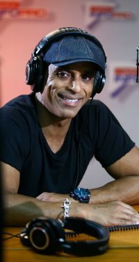Jon Secada l-a urmarit pe Hagi in Campionatul Mondial din 1994 