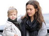 Jessica Alba o ia peste tot cu ea pe fiica ei, Honor Marie – GALERIE FOTO