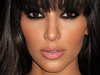 Kim Kardashian te invata cum sa obtii un machiaj smokey eyes! VIDEO