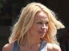 Pamela Anderson si-a scos celulita la plimbare 