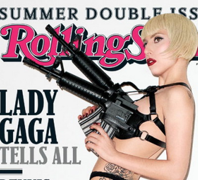 Lady GaGa, "inarmata" cu un sutien exploziv, pe coperta revistei "Rolling Stone"!