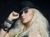 Xonia ar vrea sa reprezinte Romania la Eurovision in 2011. Ti se pare o idee buna? 