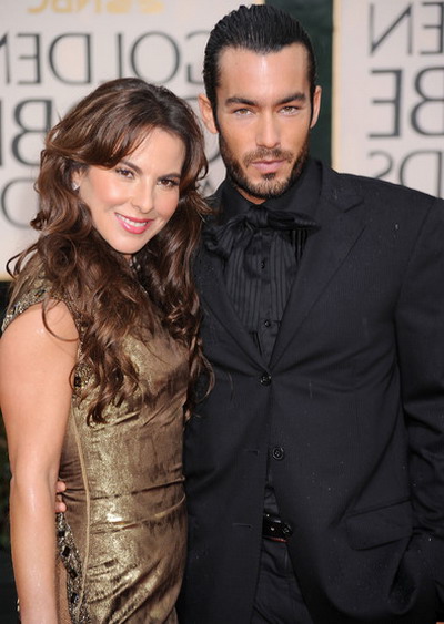 Uite cum se imbraca Aaron Diaz si Kate del Castillo la evenimente mondene - GALERIE FOTO