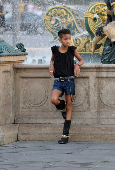 Willow Smith – starul unei sedinte foto foarte stilish, in Trocadero - GALERIE FOTO