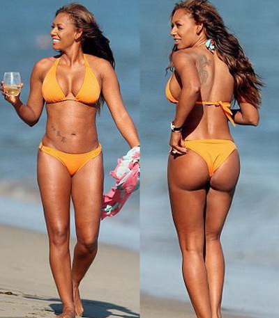 Mel B – ex Spice Girls arata incredibil de bine in costum de baie – GALERIE FOTO