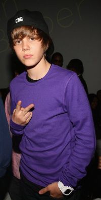 Justin Bieber, bolnav, si-a amanat un concert de la New York